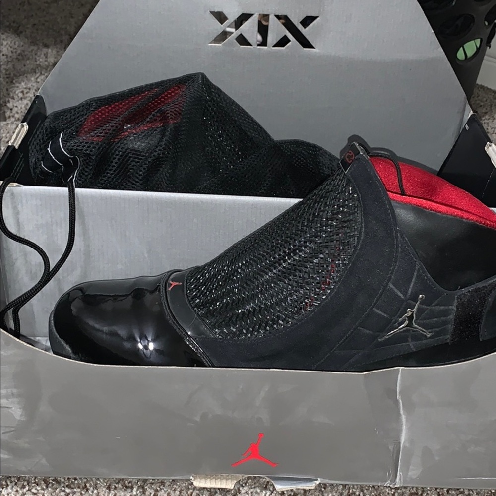 Black/ Varsity Red Air Jordan’s XIX